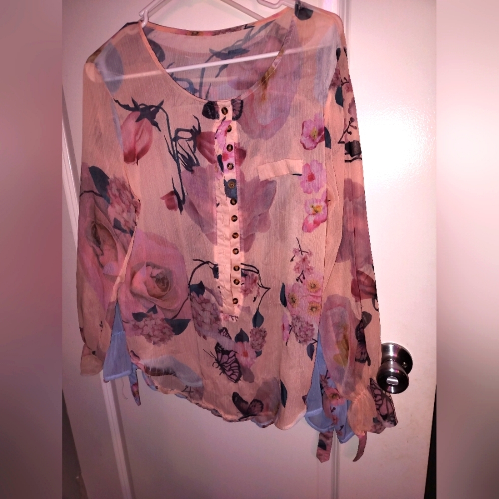 Set of 2 Sheer Floral Blouses